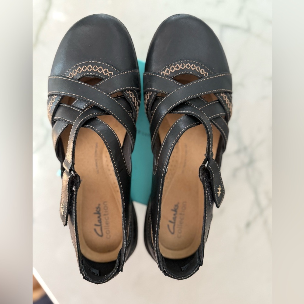Clark’s Roseville Strap Mary Jane Shoes Sz 8.5M